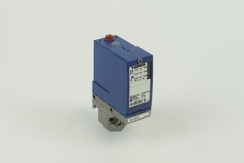  PRESSURE SWITCH XMLA160D2S11