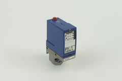  PRESSURE SWITCH XMLA160D2S11